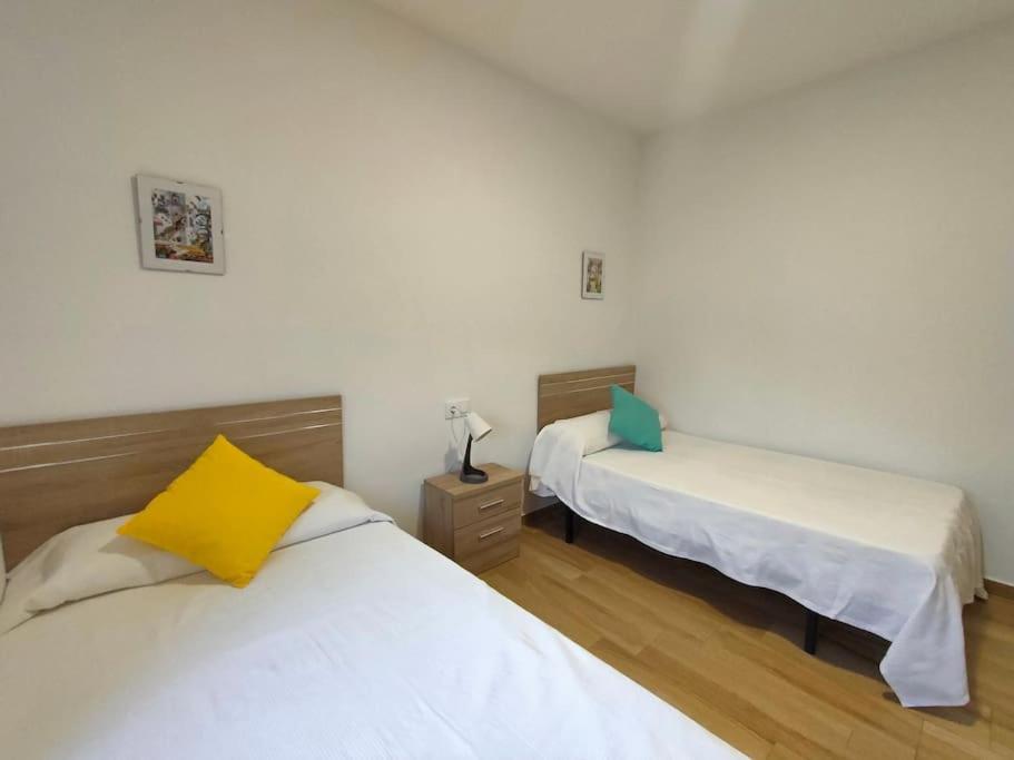 Apartamento Acerota, Con Parking Gratuito Cordoba Luaran gambar